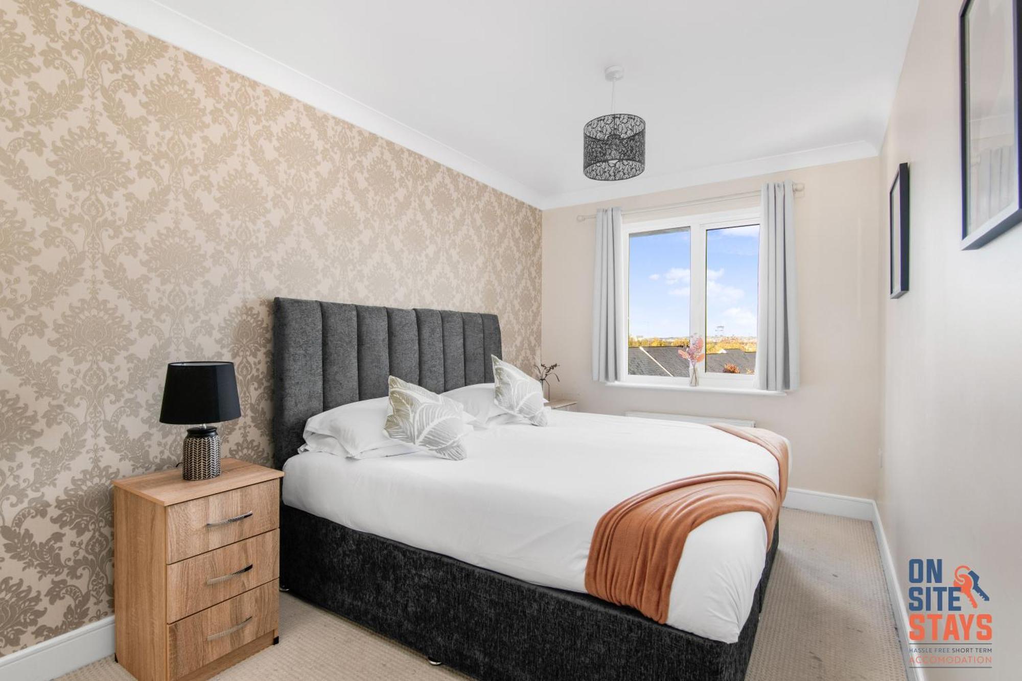 Onsitestays - Cosy 2-Bedroom Apartment With Free Parking, Wi-Fi & London Links Northfleet المظهر الخارجي الصورة