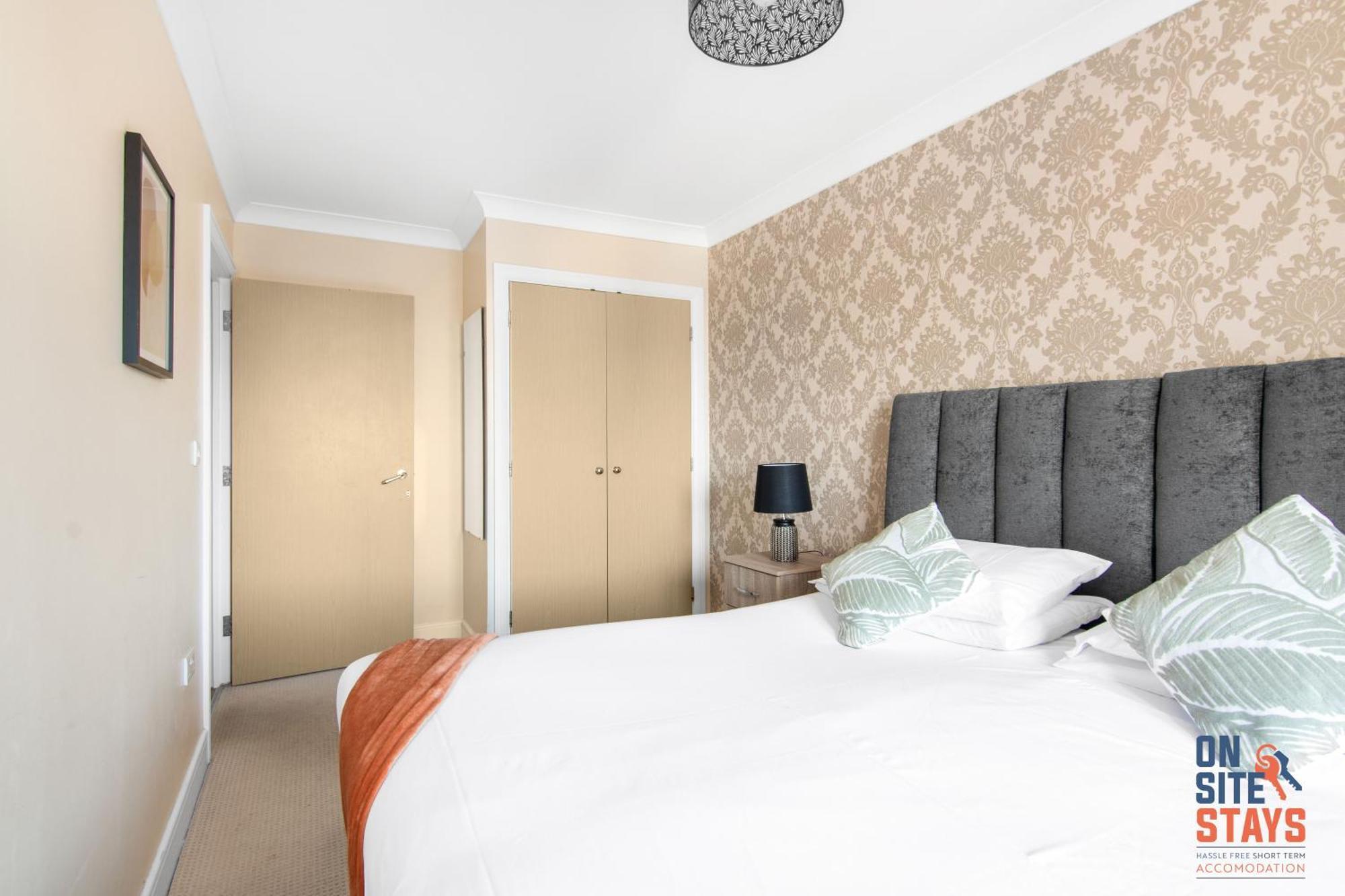 Onsitestays - Cosy 2-Bedroom Apartment With Free Parking, Wi-Fi & London Links Northfleet المظهر الخارجي الصورة